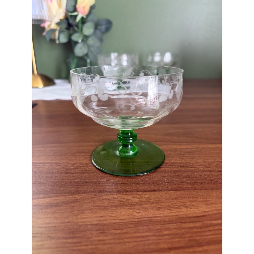 Vintage Green Stem Dessert Glasses Set of 4 Etched Grape Vine Sherbet Dishes